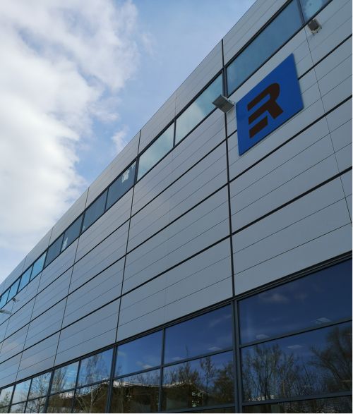 瑞法电力---EVOX RIFA 伊沃福斯瑞法 源自哪个国家？